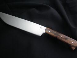 Couteau de camp